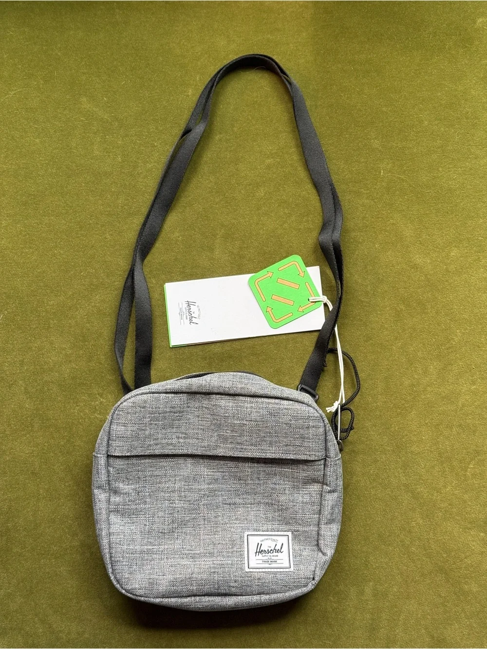 Hershel Classic Crossbody - 2L
